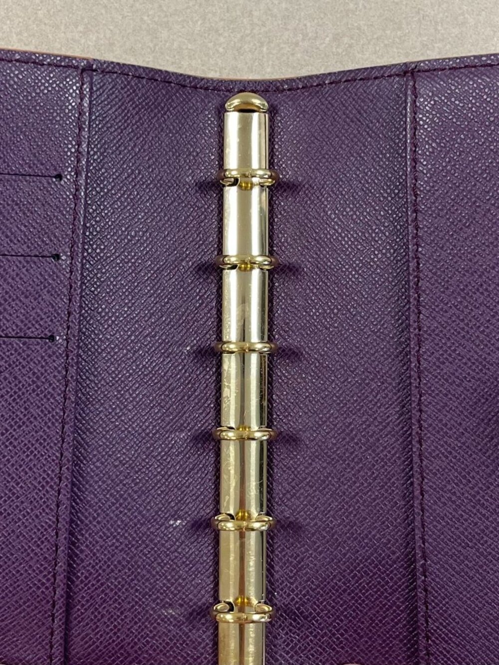 Louis Vuitton Epi PM 6-Ring Agenda Passport Holder in Yellow - Preowned - Picture 4 of 10
